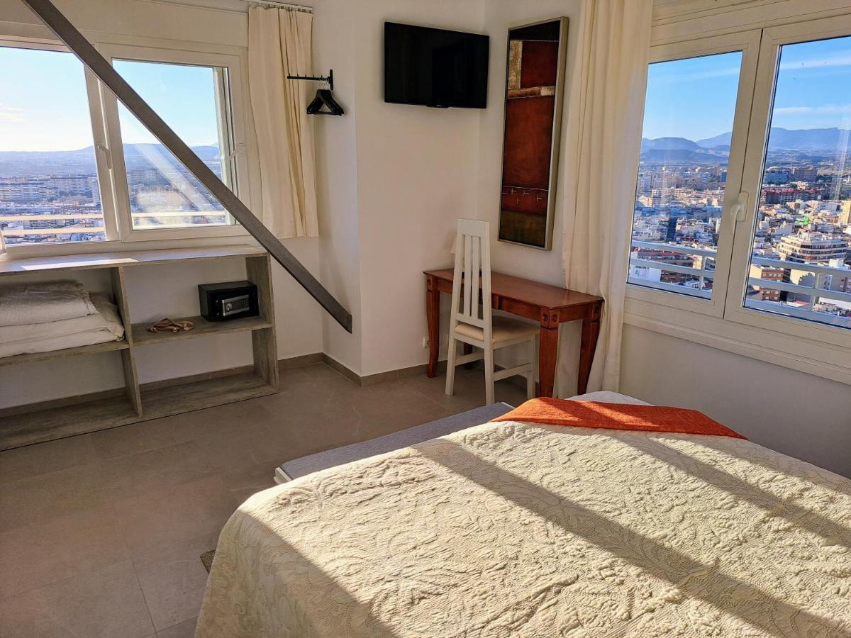 Alicante Skylights Apartments Exteriör bild